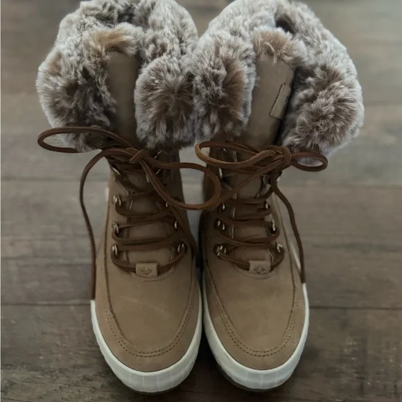 Sperry Torrent Tan Fur-Lined lace up winter boot - Picture 2 of 4